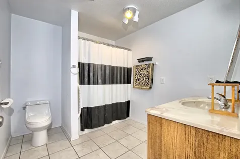 360 Oakhill Road Hemphill TX 75948