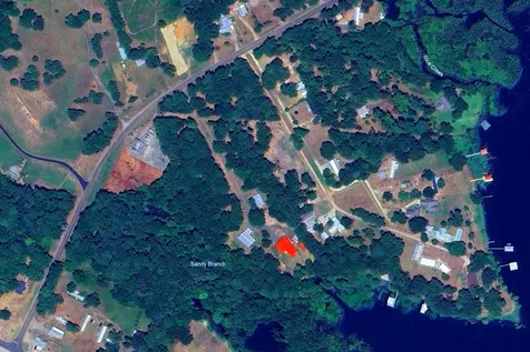 360 Oakhill Road Hemphill TX 75948