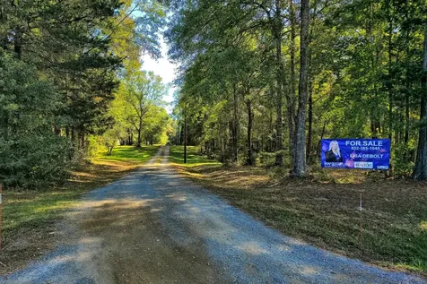 360 Oakhill Road Hemphill TX 75948