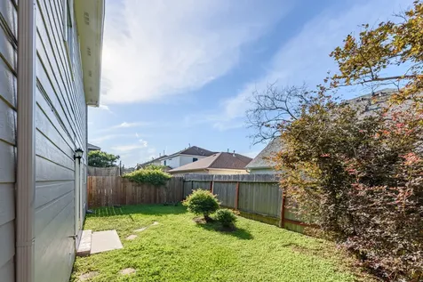 11710 Fossil Rock Lane Houston TX 77034