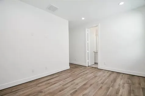 3609 Dennis Street Houston TX 77004