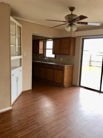 2206 18th Avenue N Texas City TX 77590
