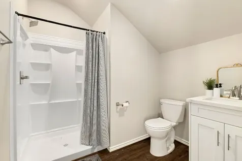 107 Fosters Branch Drive Schulenburg TX 78956