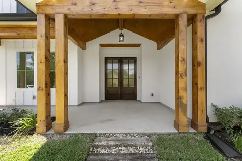 3709 Oak Court Montgomery TX 77356