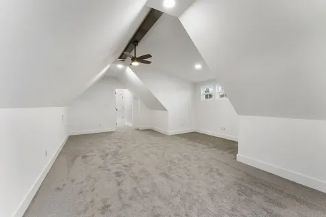 3709 Oak Court Montgomery TX 77356
