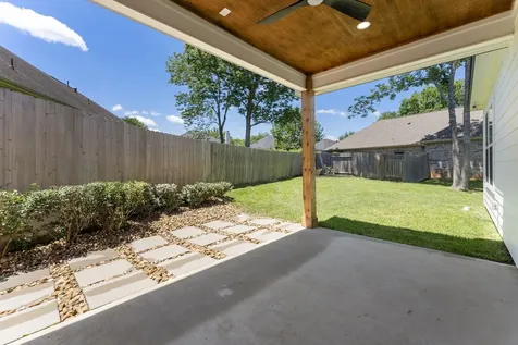 3709 Oak Court Montgomery TX 77356