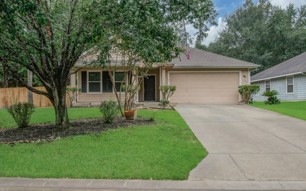 175 N Vesper Bend Circle The Woodlands TX 77382
