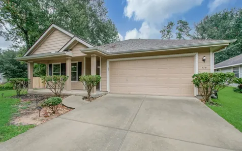 175 N Vesper Bend Circle The Woodlands TX 77382