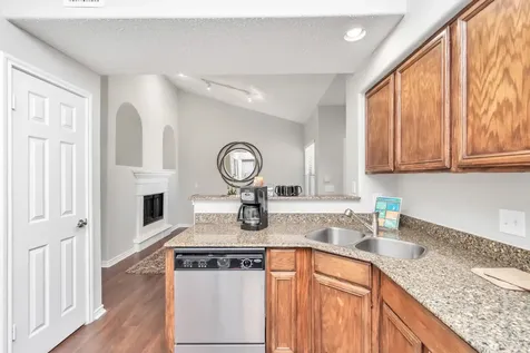 1600 Eldridge Parkway 0408 Houston TX 77077