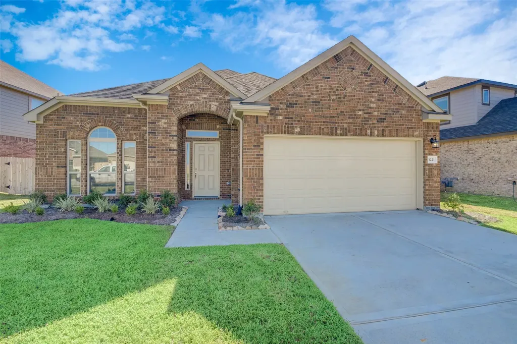 3221 Hatteras Drive Texas City TX 77591