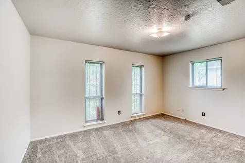 500 Stoneledge Drive Friendswood TX 77546