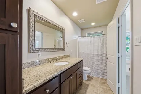 5929 Kansas Street Houston TX 77007