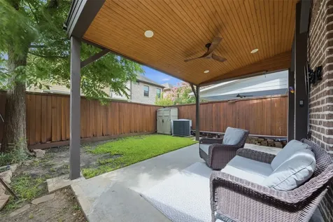 5929 Kansas Street Houston TX 77007
