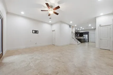 5929 Kansas Street Houston TX 77007