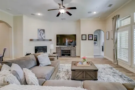 32219 Waterford Crest Lane Fulshear TX 77441