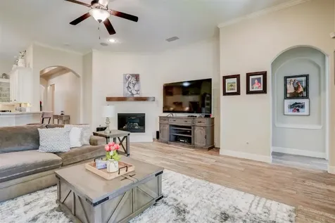 32219 Waterford Crest Lane Fulshear TX 77441