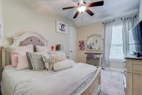 32219 Waterford Crest Lane Fulshear TX 77441