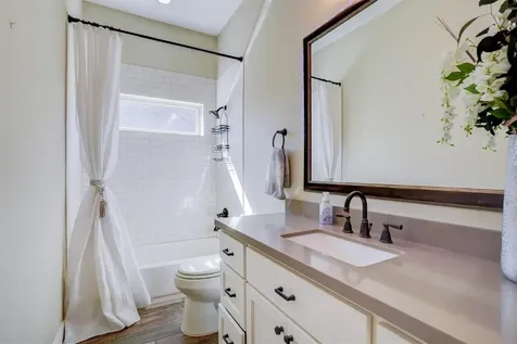 32219 Waterford Crest Lane Fulshear TX 77441