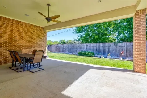 32219 Waterford Crest Lane Fulshear TX 77441