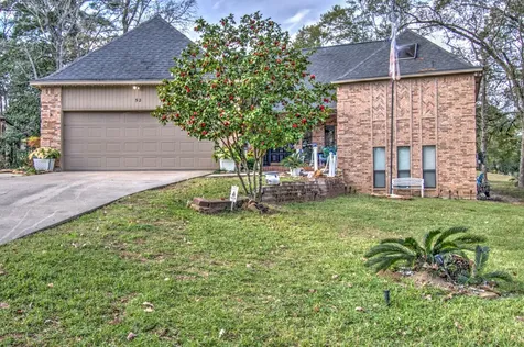 52 Cherry Hill Drive Conroe TX 77304