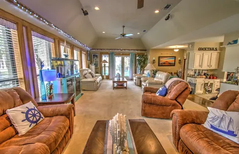 52 Cherry Hill Drive Conroe TX 77304