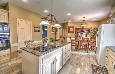 52 Cherry Hill Drive Conroe TX 77304
