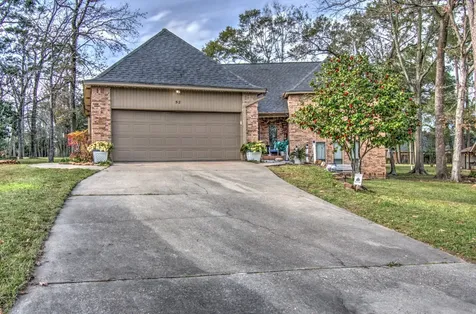52 Cherry Hill Drive Conroe TX 77304
