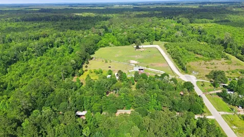 2327 County Road 3405 Cleveland TX 77327