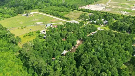 2327 County Road 3405 Cleveland TX 77327