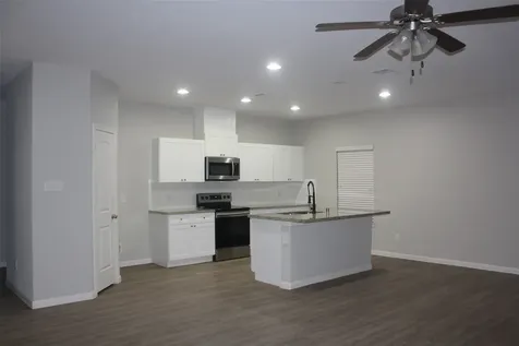 26433 Easy Street Magnolia TX 77355