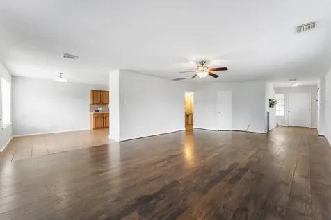 7203 Cool Springs Court Magnolia TX 77354