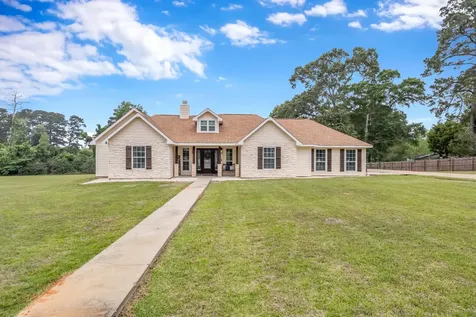 407 N Pecan Street Woodville TX 75979
