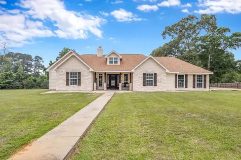 407 N Pecan Street Woodville TX 75979
