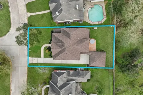 2515 Woodsboro Drive Spring TX 77388