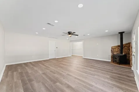 3082 County Road 536 Alvin TX 77511