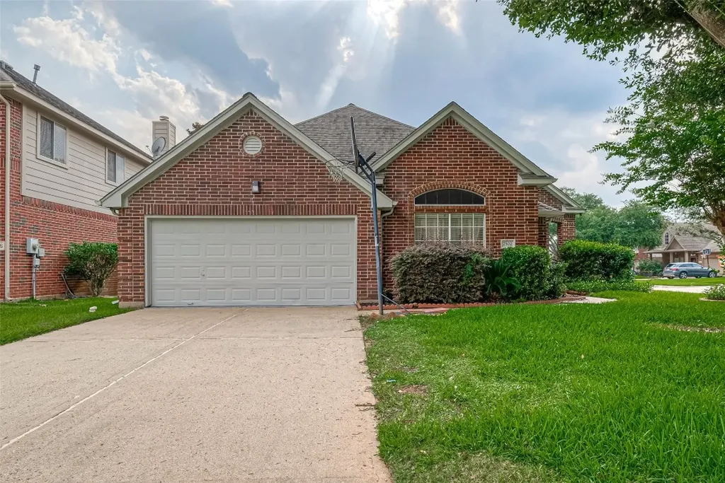 7302 Colony View Lane Missouri City TX 77459