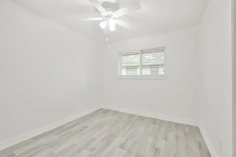 7623 Yellow Pine Drive Houston TX 77040