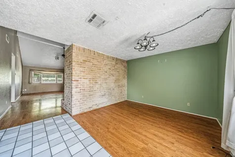 13139 Birch Grove Drive Houston TX 77099