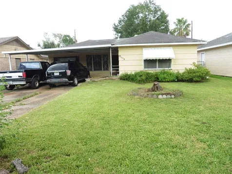 2402 Reinerman Street Houston TX 77007