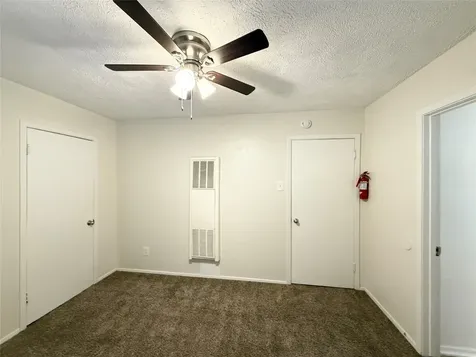3629 N Mac Gregor Way 3 Houston TX 77004