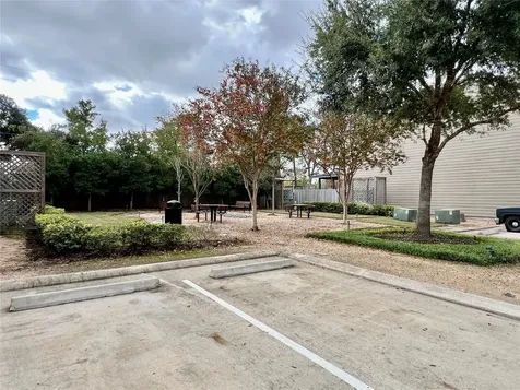 10916 Cannes Memorial Drive Houston TX 77043