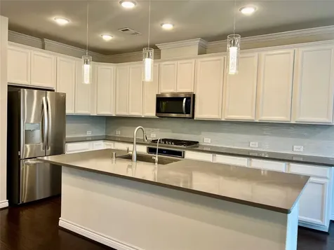 10916 Cannes Memorial Drive Houston TX 77043