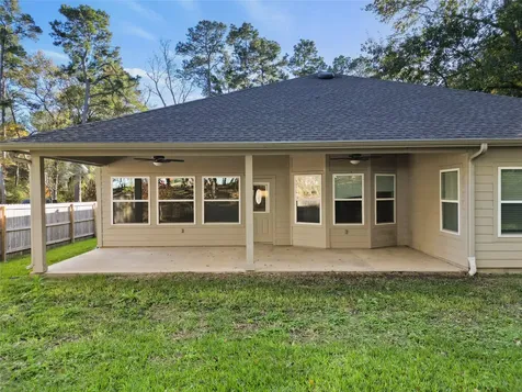 116 Augusta Drive Huntsville TX 77340
