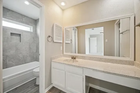 10311 Richmond Hill Drive Houston TX 77041