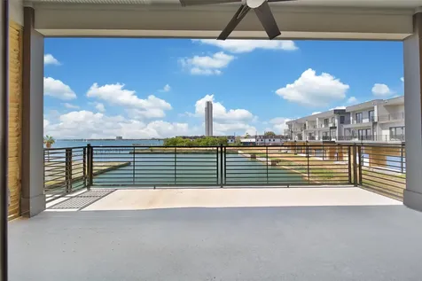 4406 Tucker Lane Seabrook TX 77586