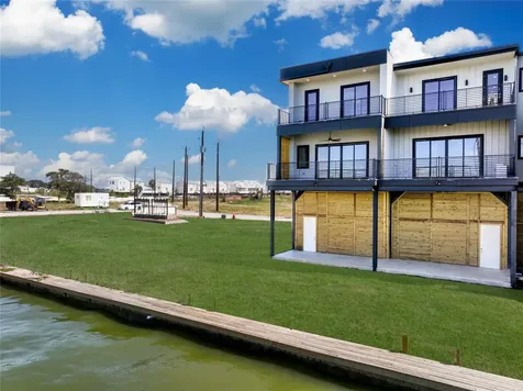4406 Tucker Lane Seabrook TX 77586