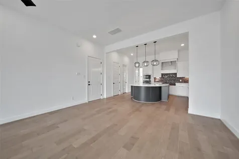 4406 Tucker Lane Seabrook TX 77586