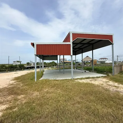1119 Mabry Street Gilchrist TX 77617