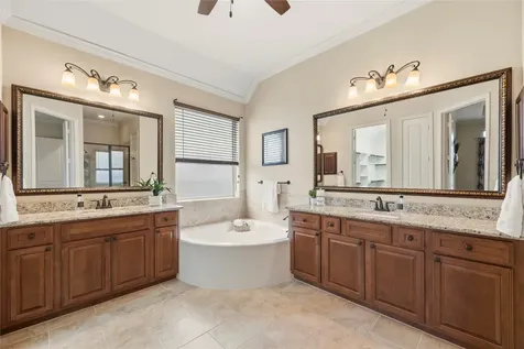 5811 Green Meadows Lane Katy TX 77493