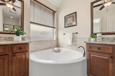 5811 Green Meadows Lane Katy TX 77493